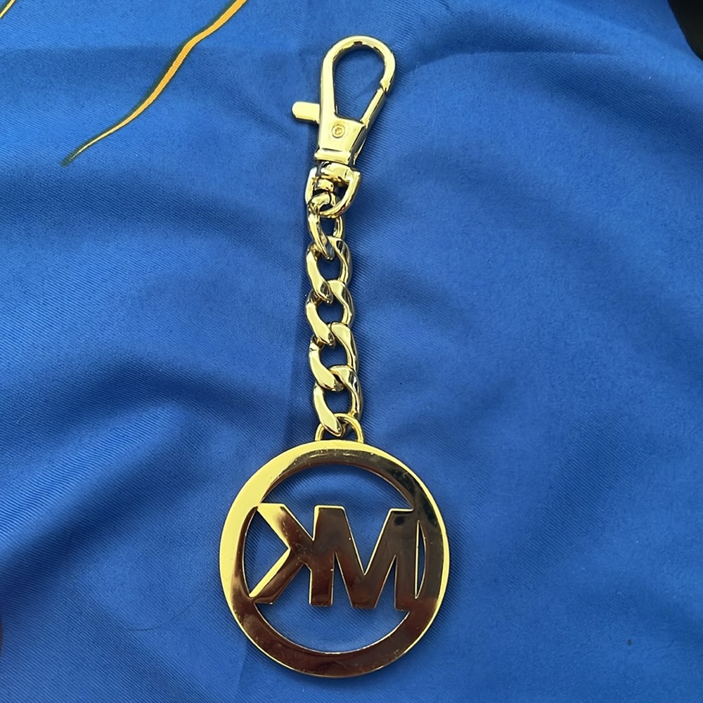Authentic Preloved Michael KorsBag Charm Key Chain - Picture 2 of 2